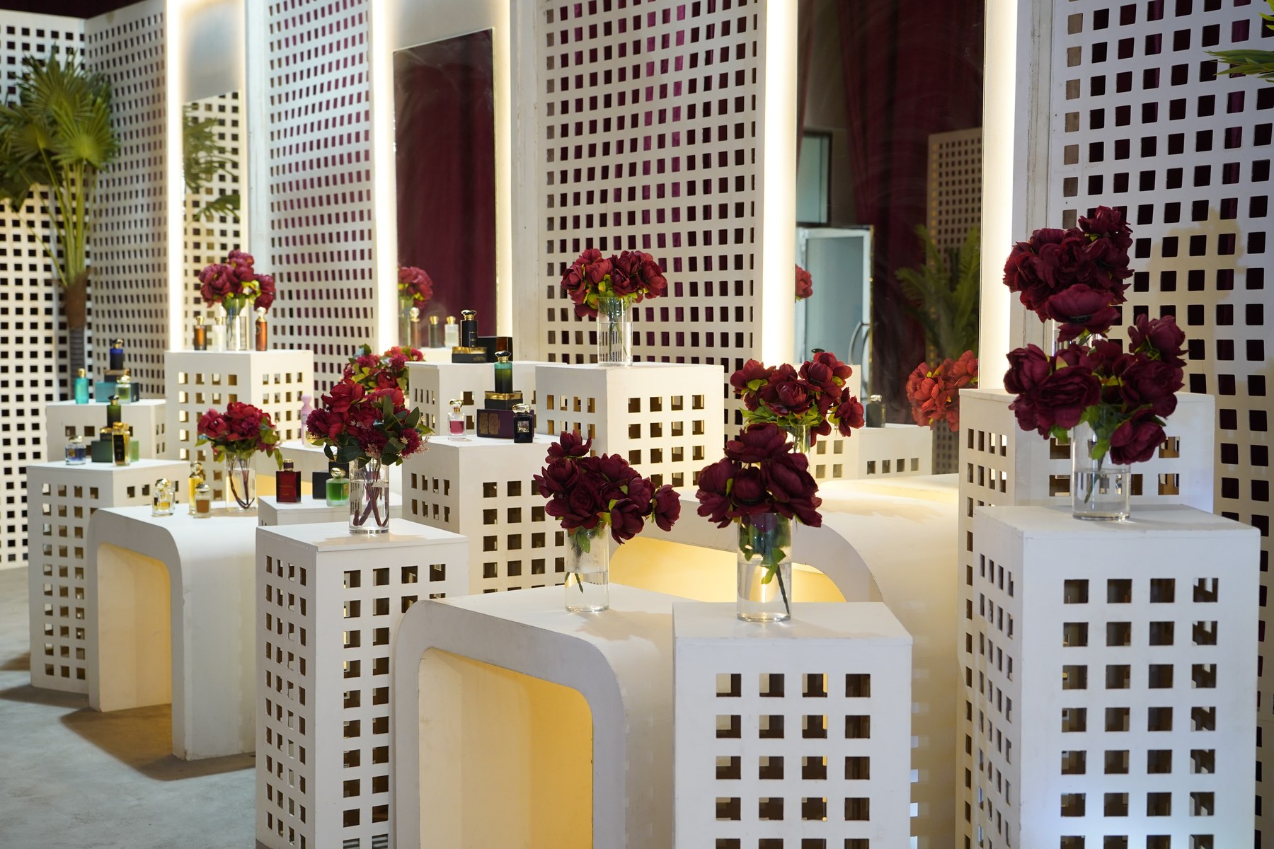 Wedding stage and floral design by Fun Event