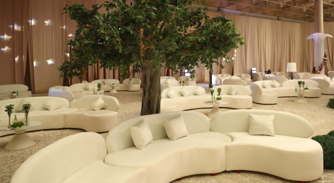 Bespoke Cocktail Tables - Fun Event UAE