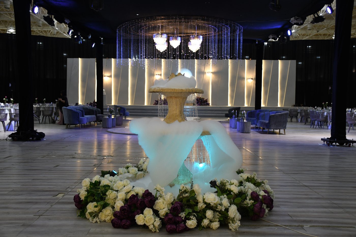 Warm Architectural Lighting - Fun Event UAE